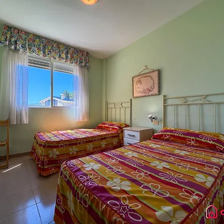 Apartament Muntanyeta 9 *